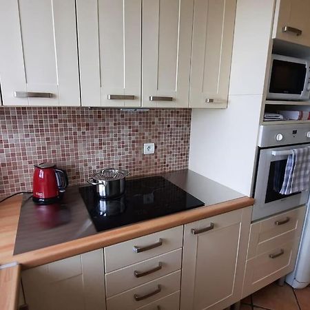 Appartement 2 Pieces Tres Lumineux 拉加雷讷科隆布 外观 照片